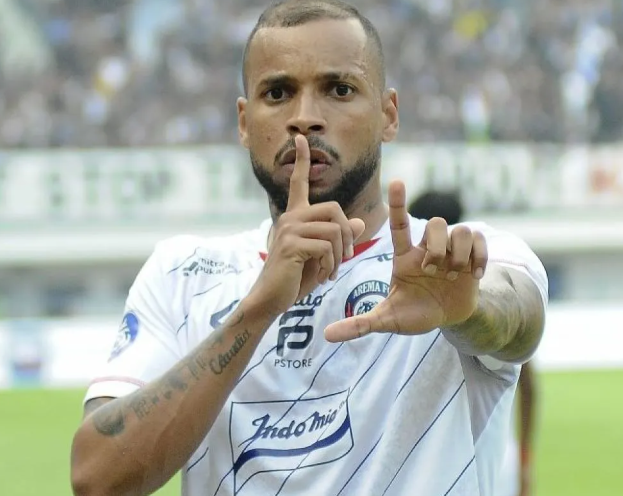 gustavo-almeida-dikabarkan-akan-meninggalkan-persija