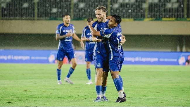 Semen Padang vs PSIM Duel Sengit Perebutan Poin Krusial